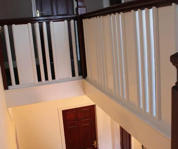 בית נופש Wyndcliffe Grange-over-Sands